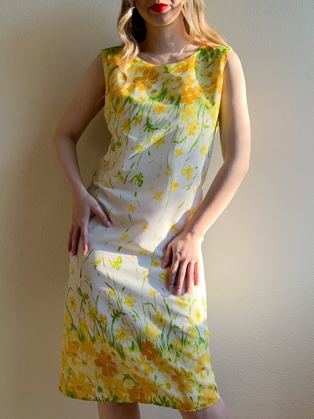 Vintage 1960s Yellow Floral Print Spring Dress (M)